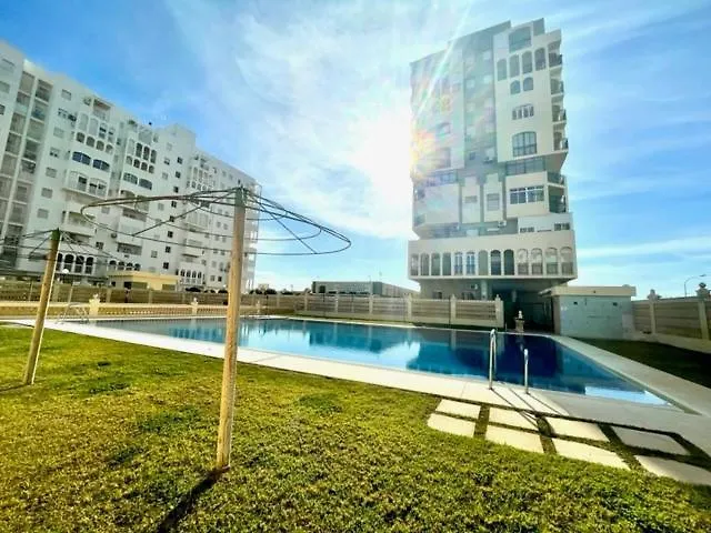 Gatu Villa Salada, Junto La Playa, Parking, Terraza, Aire Acc, Piscina, Wifi Solo Familias O Grupos Mayores De 25 Anos El Puerto de Santa Maria 0*,